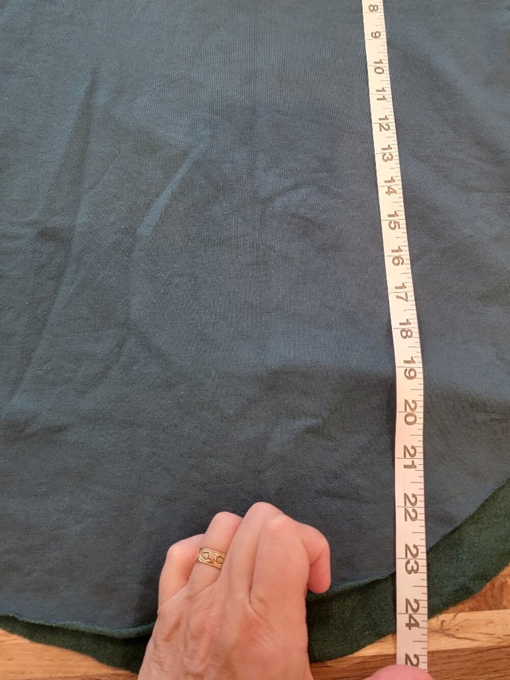Offline by Aerie Green Round Hem Boxy Relaxed Fit Turtle Neck Fleece Top - Picture 5 of 12